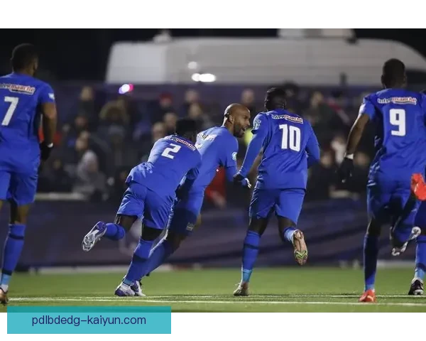 兹沃勒边路进攻持续稳健，球队整体表现值得关注