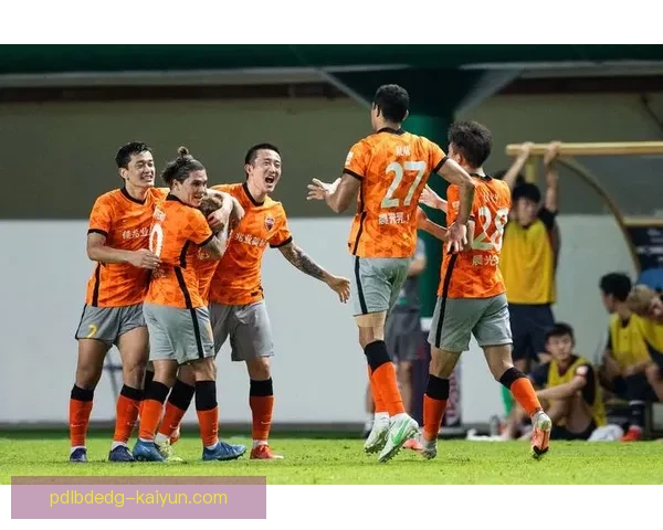 奥格斯堡中场组织持续提升，球队竞争力增强逐渐显现