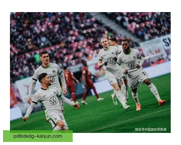 德甲零五军团在新赛季表现稳健，持续提升竞争力引发关注